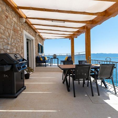 Seaside Cottage Maslina Gdinj ภายนอก รูปภาพ