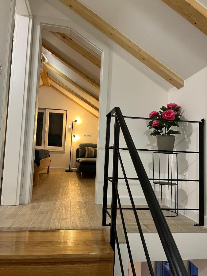 Seaside Cottage Maslina Gdinj ภายนอก รูปภาพ